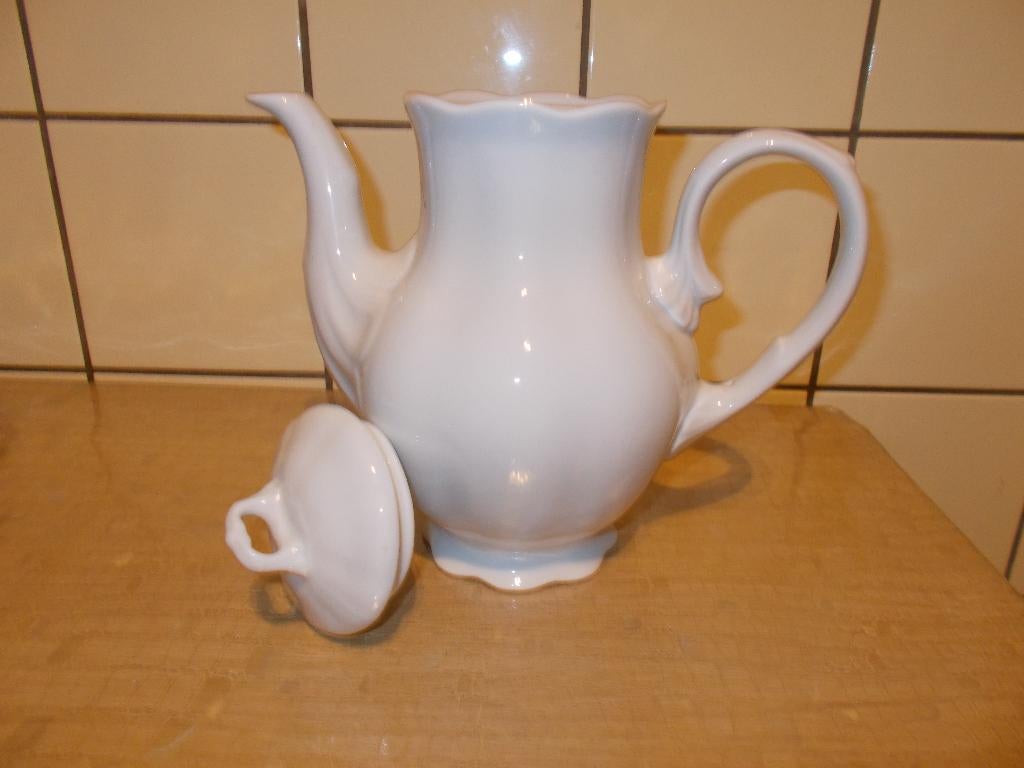 Cafetière en céramique blanche., Maison & Meubles, Autres types, Enlèvement, Comme neuf, Blanc