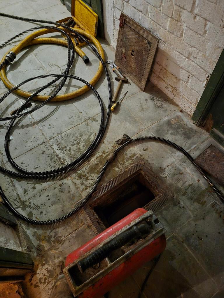 Déboucheur canalisation débouchage