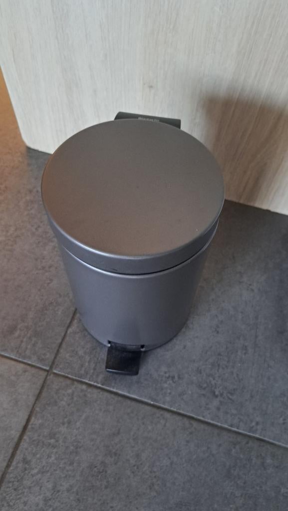 Vuilbak brabantia 3l, Huis en Inrichting, Woonaccessoires | Prullenbakken, Ophalen, Gebruikt, Met pedaal, Minder dan 10 liter