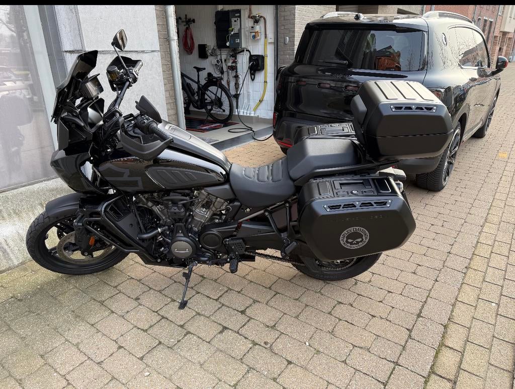 Pan America Special, Motoren, Particulier, ABS