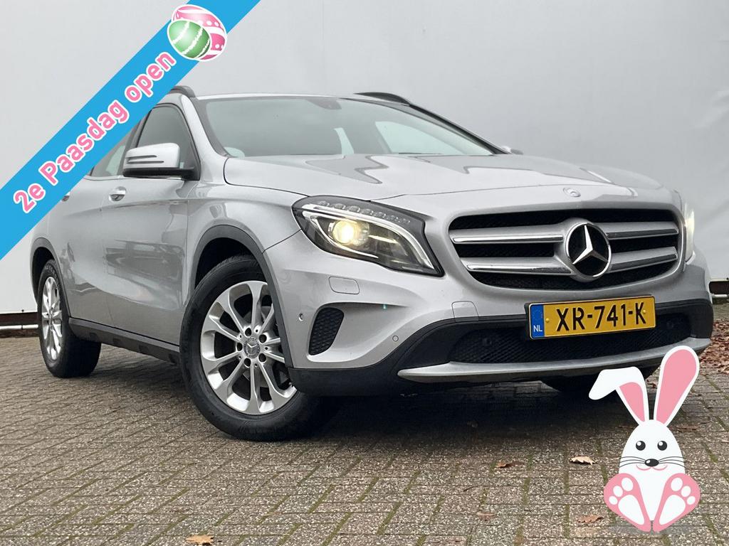 Mercedes-Benz GLA 200 157pk Ambition Leder Stoelverwarming N, Auto's, Mercedes-Benz, Bedrijf, Handgeschakeld, SUV of Terreinwagen