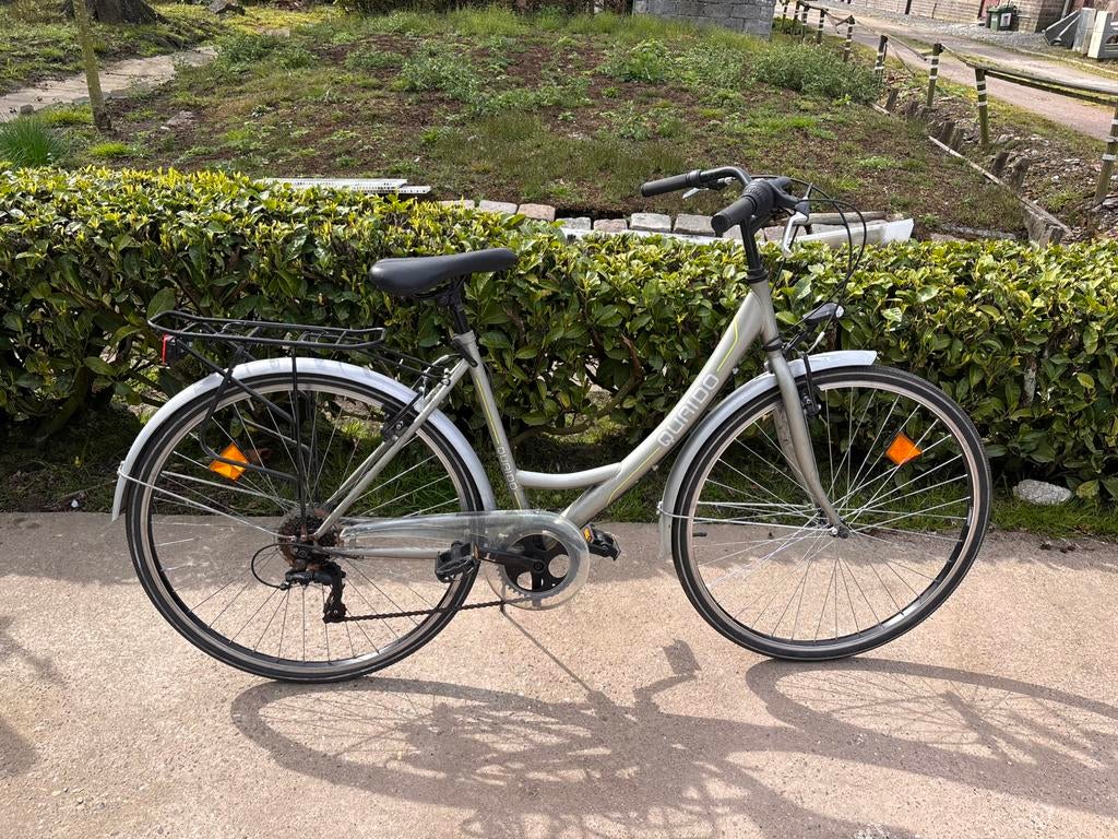 Vrouwenfiets, Fietsen en Brommers, Fietsen | Dames | Damesfietsen, Ophalen, Gebruikt, Overige merken, Versnellingen