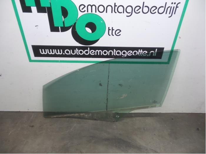 Vitre portière 2portes gauche d'un Citroen C4 (C4 04-), -, 3 mois de garantie, Utilisé, -