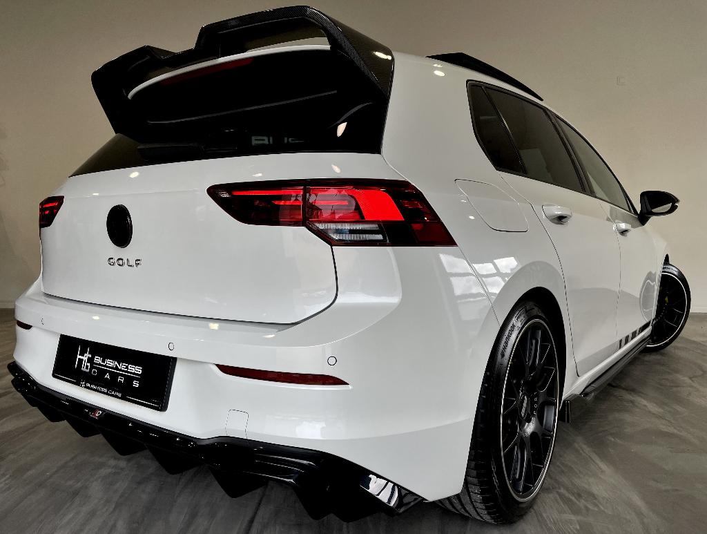 Volkswagen Golf 1.5 TSI/ LOOK R/ TOIT OUVRANT/ MAXTON DESIGN, Voorwielaandrijving, 1498 cc, 4 cilinders, Wit