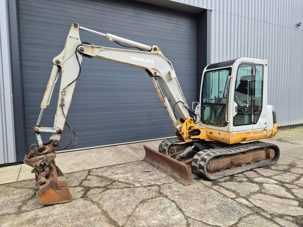 Takeuchi TB145 Graafmachine / Minigraver, Ophalen