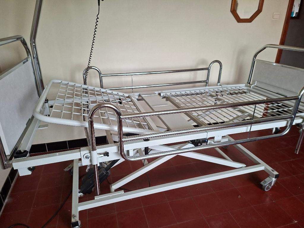 Lit d' hopital, Enlèvement, Comme neuf