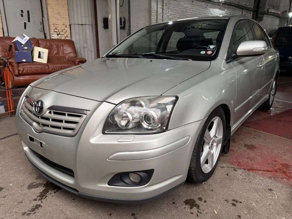 TOYOTA AVENSIS 2007, Autos, Toyota, Argent ou Gris, Achat, Avensis, Boîte manuelle