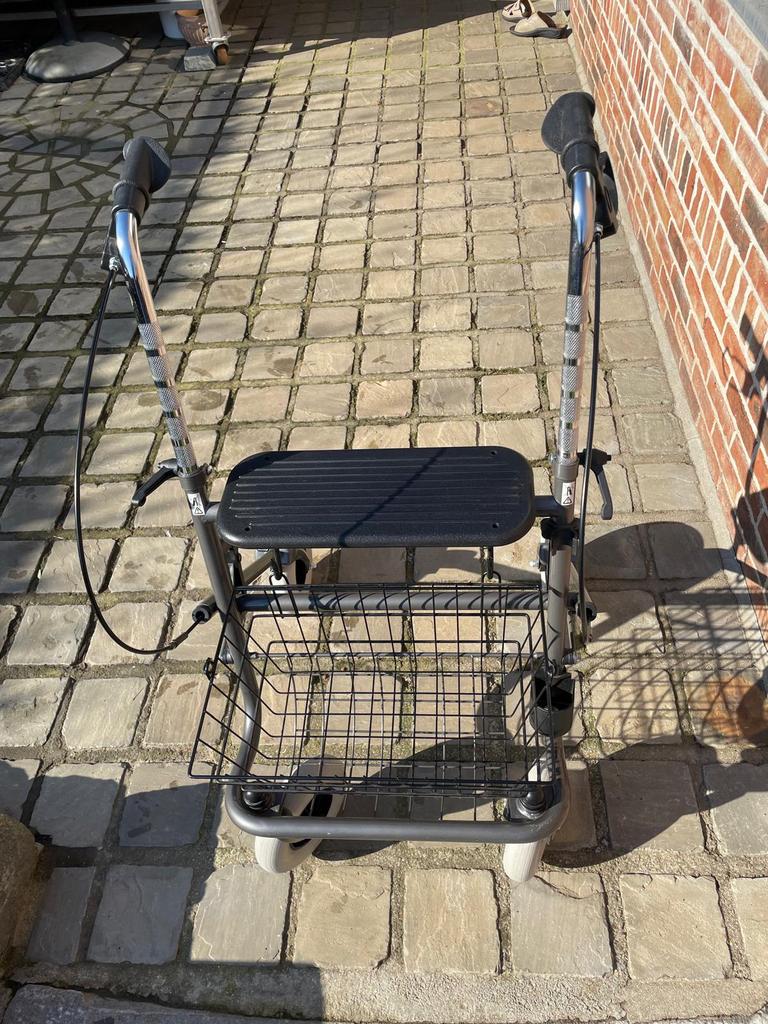 Looprek met rem, Diversen, Ophalen, Zo goed als nieuw