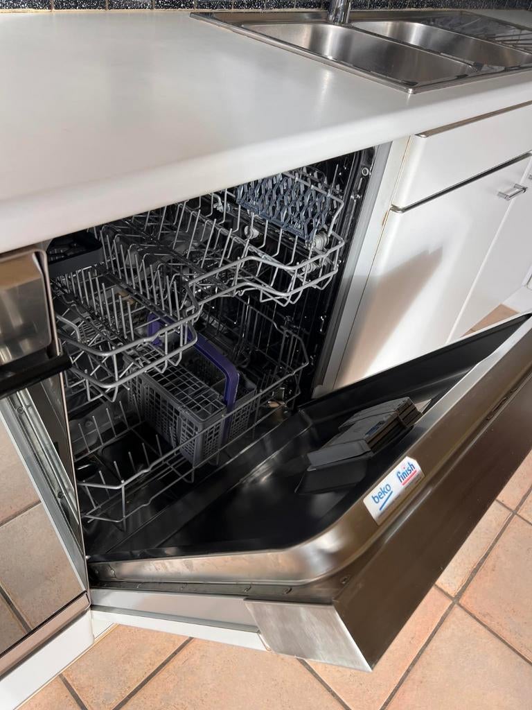 Lave vaisselle BEKO A+ très bon état, Electroménager, Lave-vaisselle, Enlèvement