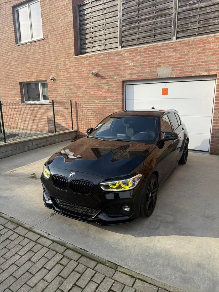 BMW 116d M Sport, Auto's, Euro 6, Alcantara, Zwart, 5 deurs