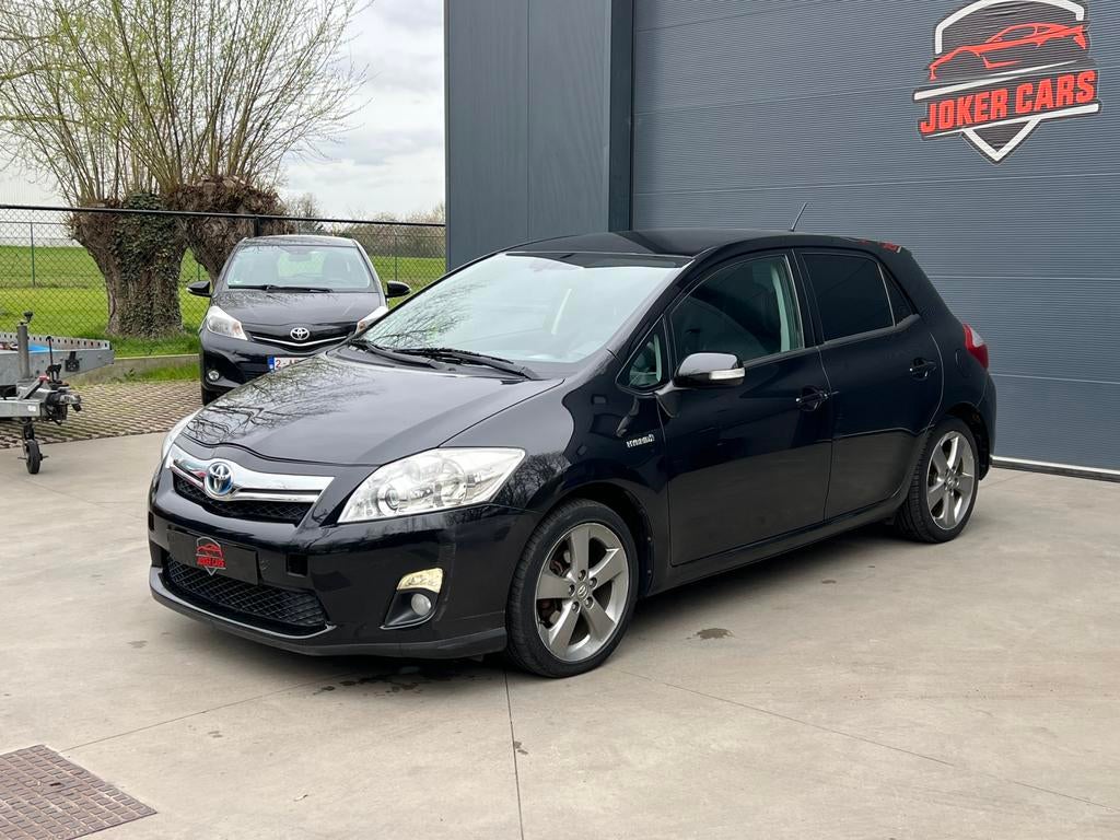 Toyota Auris HYBRID 1.8i HSD Premium CVT, Autos, Toyota, Cuir, Euro 5, Achat, https://public.car-pass.be/vhr/6588a12f-5b01-4bc5-b04e-ed8dd0d52880