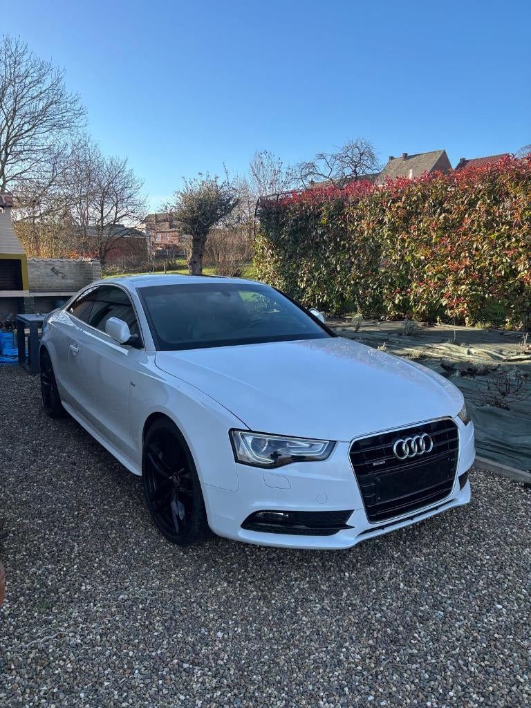 Audi A5 Coupé S-Line Quattro – 2.0 TDI 190 pk – Automaat, Auto's, Automaat, 4 zetels, 4 cilinders, Wit