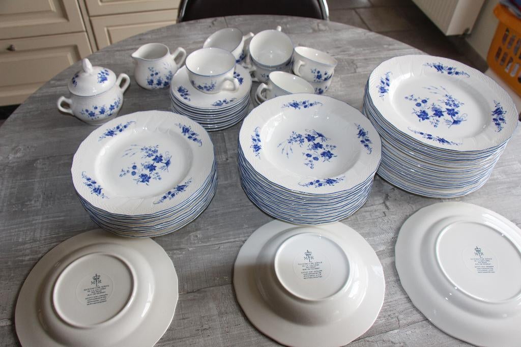 eetservies, Assiettes(s), Comme neuf, Enlèvement, Autres styles