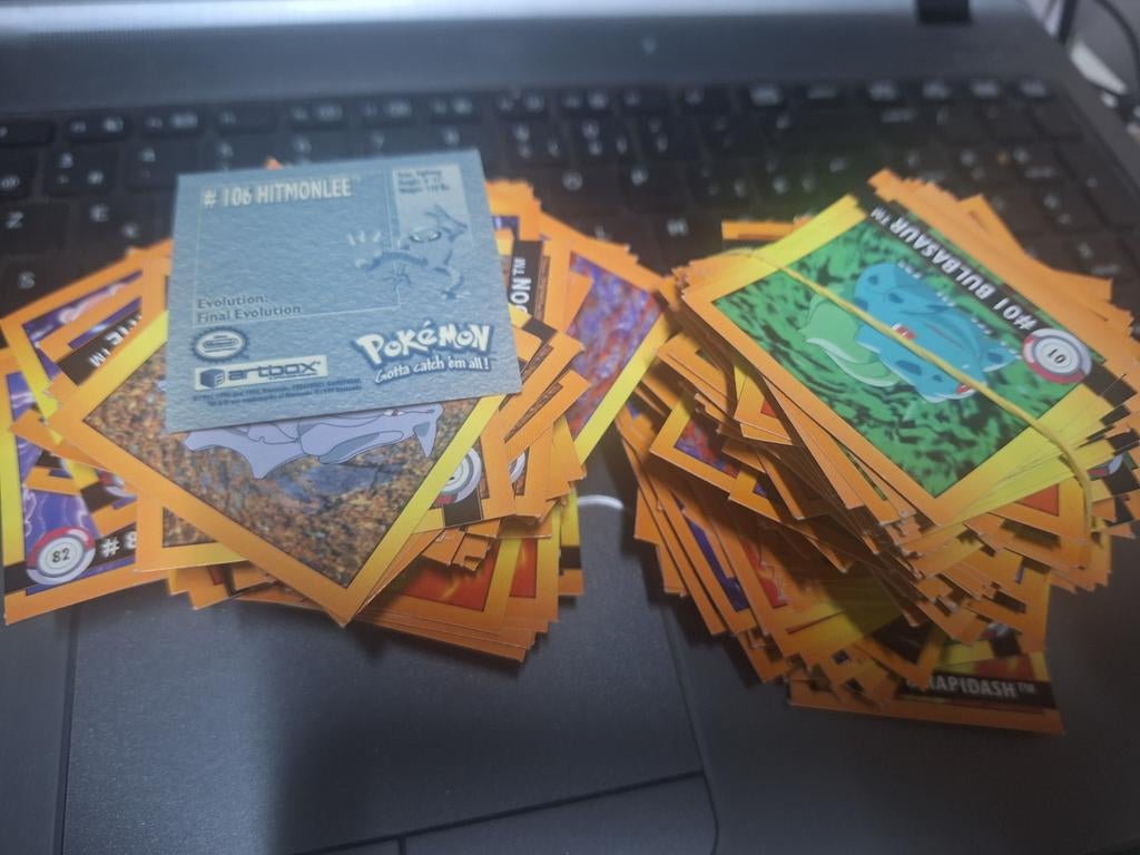 200 jaren 90 Pokémon stickers, Ophalen of Verzenden