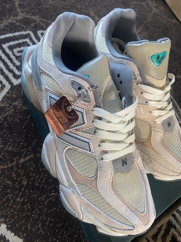 New Balance 9060, Sport en Fitness, Loopsport en Atletiek, Overige merken, Hardloopschoenen, Verzenden, Nieuw