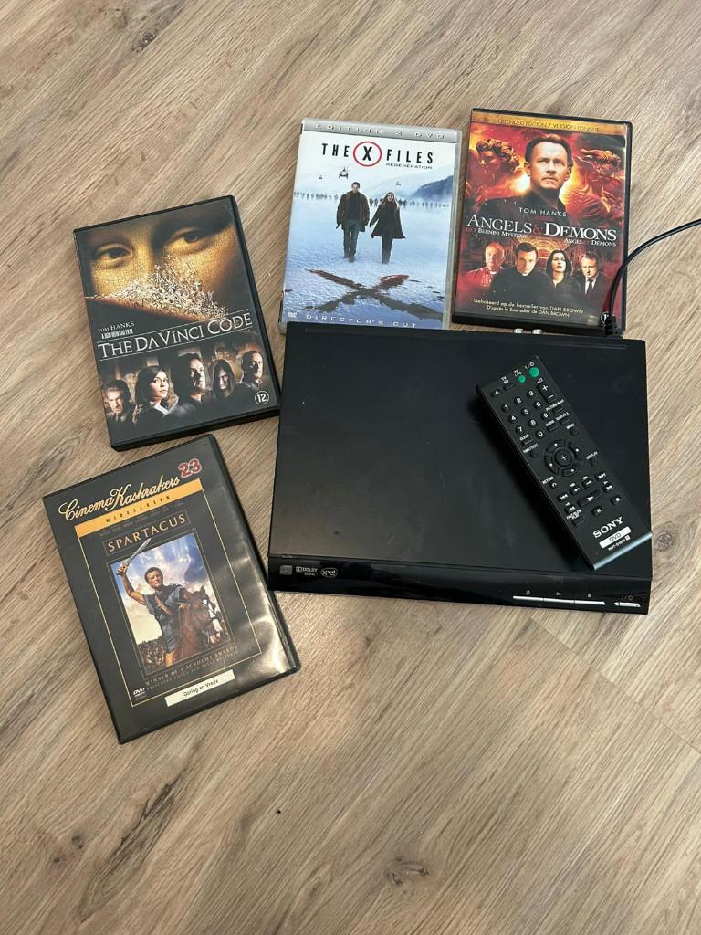 dvd speler met 4 dvd's, Audio, Tv en Foto, DVD spelers, Ophalen of Verzenden, Zo goed als nieuw, Dvd-speler, Sony