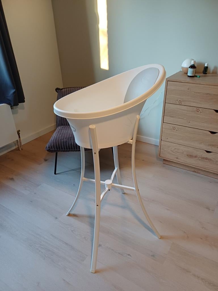 Snuggle bad en staander, Ophalen