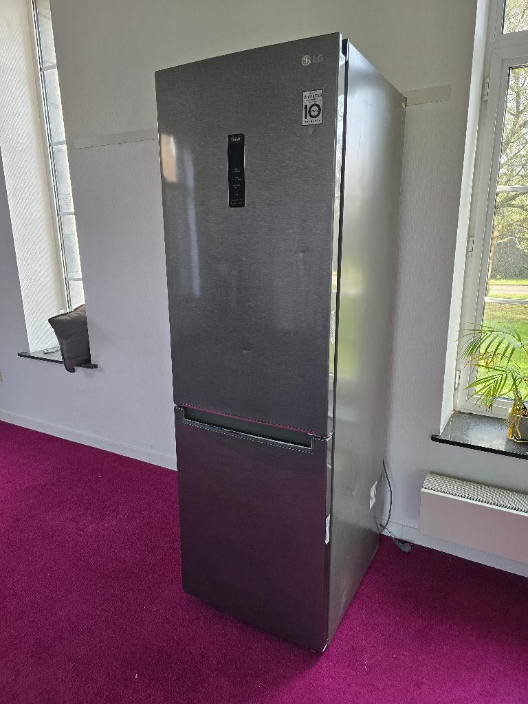 Réfrigérateur combiné LG, Electroménager, Avec compartiment congélateur, 160 cm ou plus, Enlèvement, Utilisé