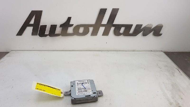 AMPLIFICATEUR D'ANTENNE Volvo V50 (MW) (3073215651), Utilisé, Volvo