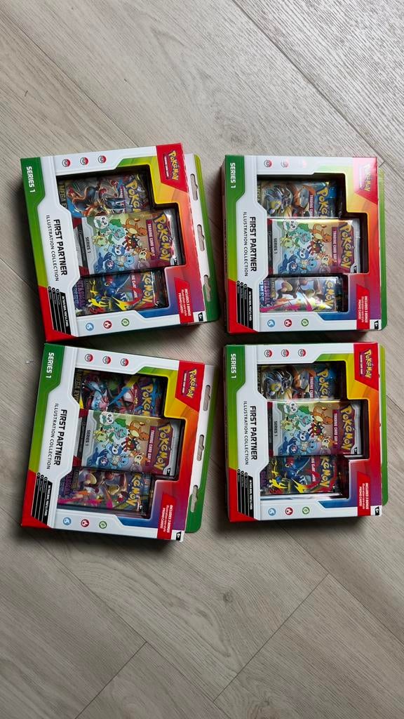 Pokémon First Partner illustration collection - 4 stuks, Ophalen, Zo goed als nieuw