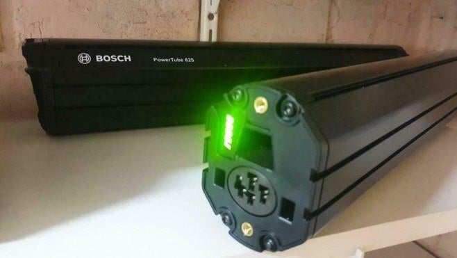 BATTERIE BOSCH POWERTUBE 625 Wh 36V modèle vertical, Enlèvement, Comme neuf