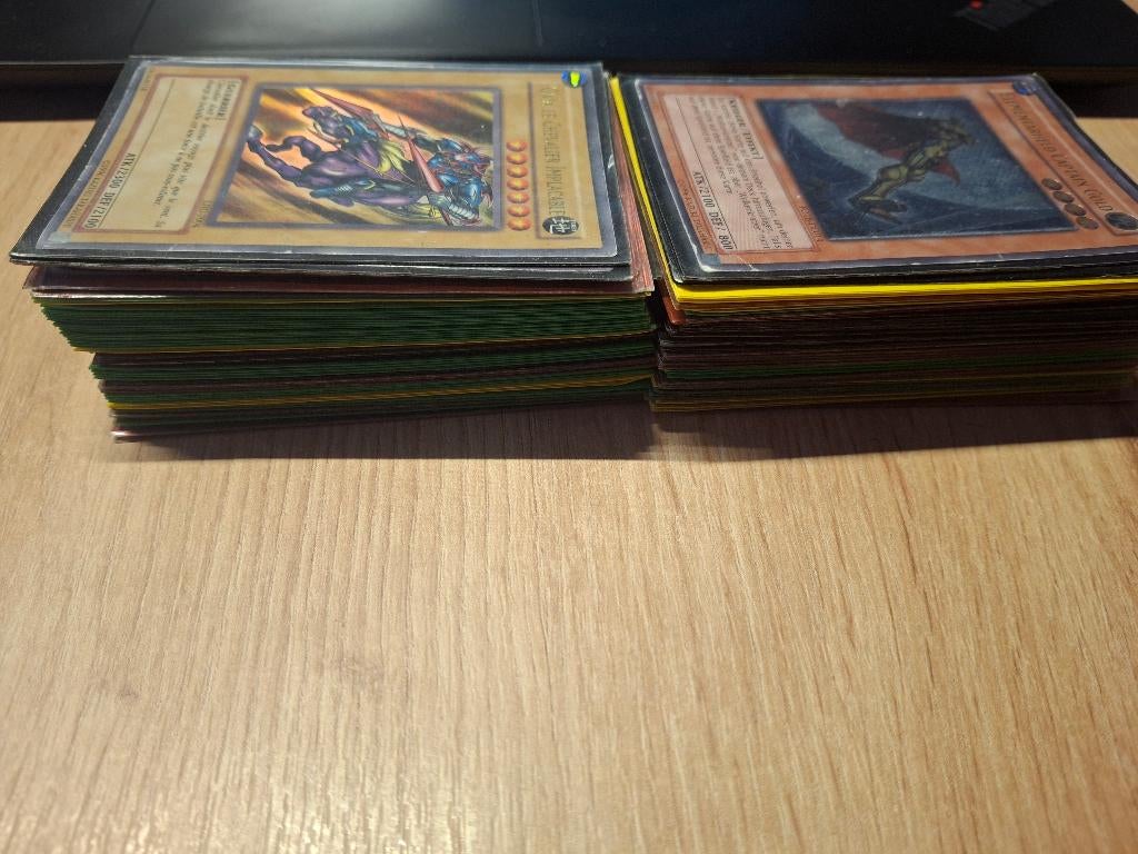 Yu Gi Oh - Kaartenverzameling, Hobby en Vrije tijd, Verzamelkaartspellen | Yu-gi-Oh!, Zo goed als nieuw, Meerdere kaarten, Foil
