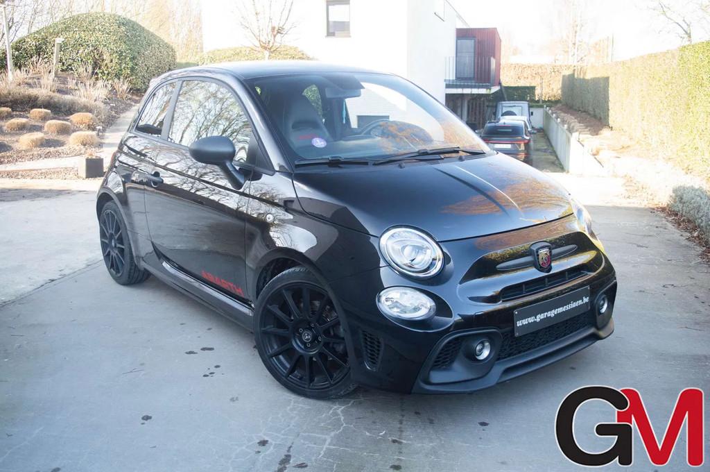 Abarth 595 Competizione 595 1.4 T-Jet Competizione sportseat, Auto's, Abarth, 4 zetels, 4 cilinders, Alcantara, Zwart