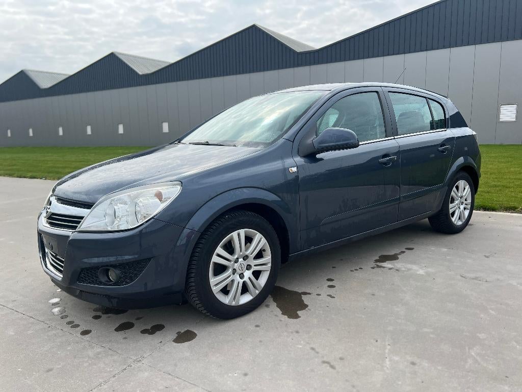 Opel Astra automaat gekeurd voor verkoop, Autos, Opel, Achat, 680 kg, Noir, 5 portes