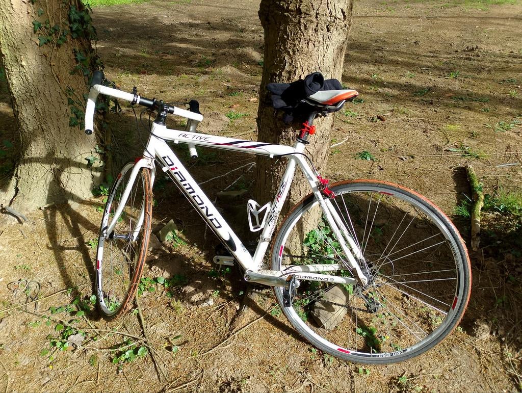 Vélo de course 27 vitesses, Vélos & Vélomoteurs, Enlèvement