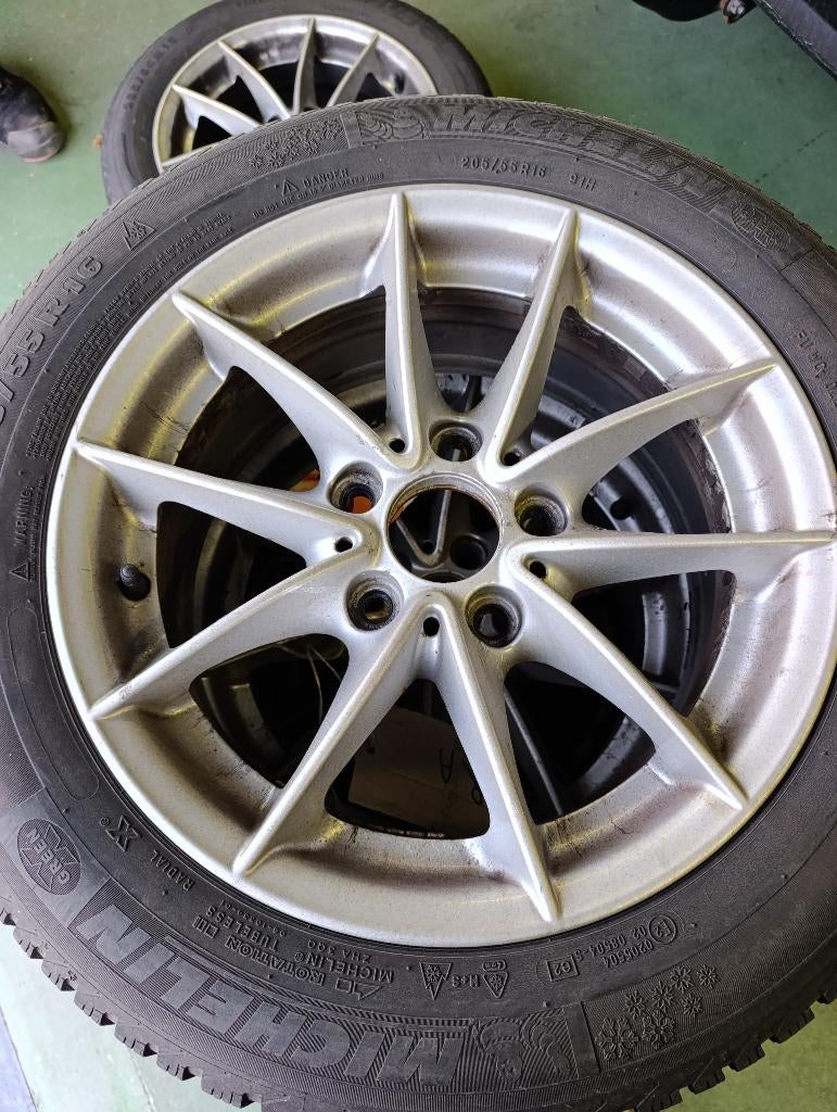 Jantes BMW E90 d'origine avec pneus, Pneus et Jantes, Pneus hiver, Véhicule de tourisme, Enlèvement