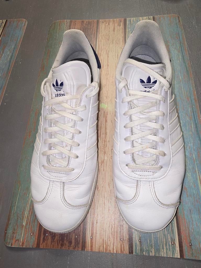 Adidas Originals Gazelle, Enlèvement