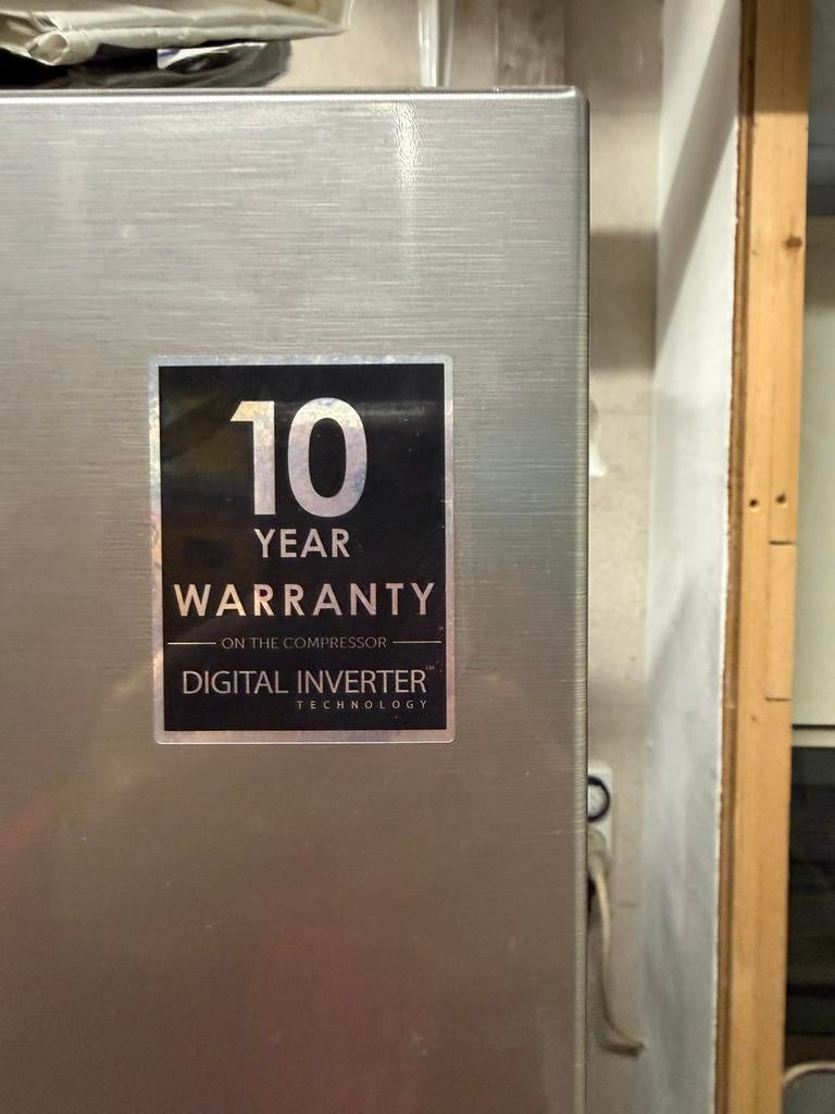 Koelkast met diepvries, Elektronische apparatuur, Koelkasten en IJskasten, Ophalen, Zo goed als nieuw