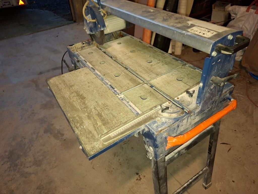 Tegelsnijder 800euro, Enlèvement, Utilisé