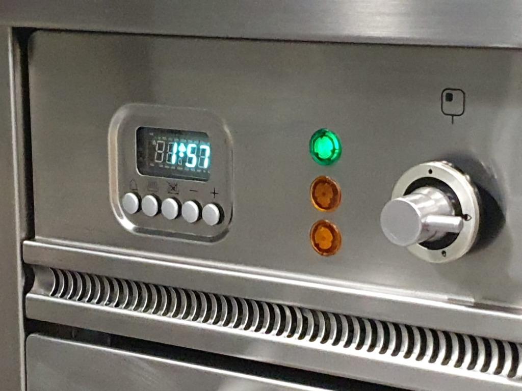 🔥Luxe Boretti Fornuis 90cm RVS 1 elektrische oven Frytop, Elektronische apparatuur, Fornuizen, 60 cm of meer, Ophalen of Verzenden