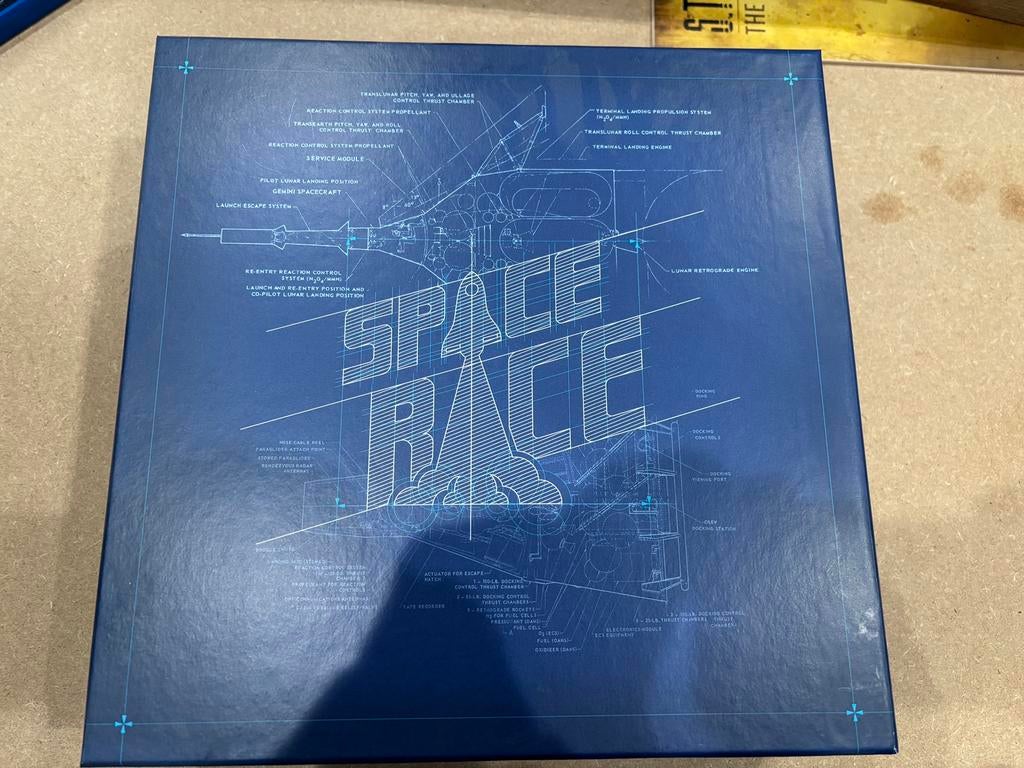 Space Race met Kickstarter Exclusives, Ophalen, Zo goed als nieuw