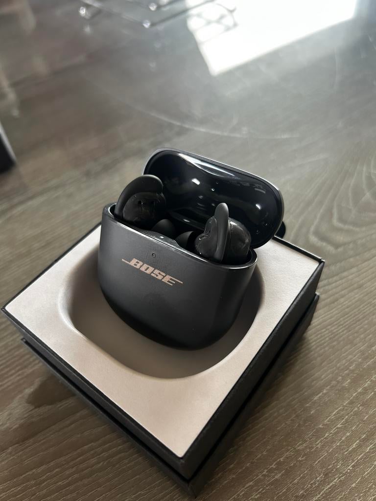 Bose earbuds quietcomfort 2, Telecommunicatie, Mobiele telefoons | Oordopjes, Ophalen of Verzenden, Zo goed als nieuw