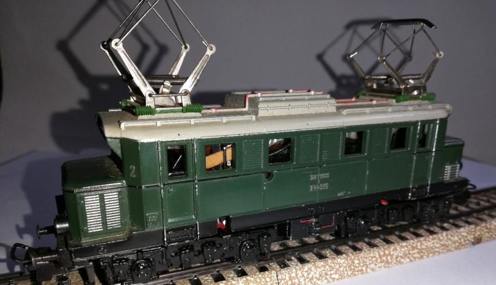 Märklin SET 800 elektromotor (3011-2), Hobby en Vrije tijd, Wisselstroom, Gebruikt, Locomotief, Ophalen of Verzenden
