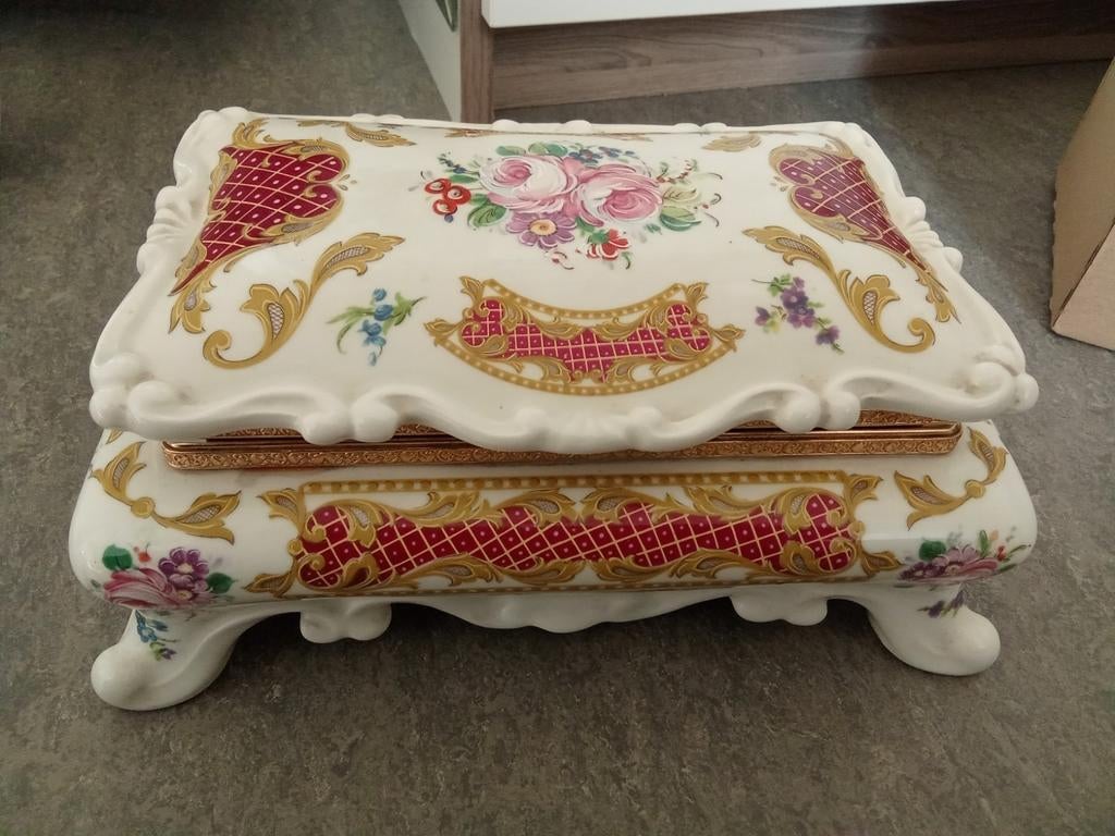 Boîte à bijoux ancienne, Antiquités & Art, Enlèvement ou Envoi