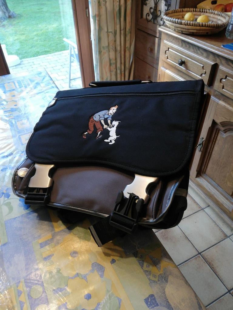 Cartable Tintin. Noir et gris. Neuf., Enlèvement ou Envoi, Comme neuf