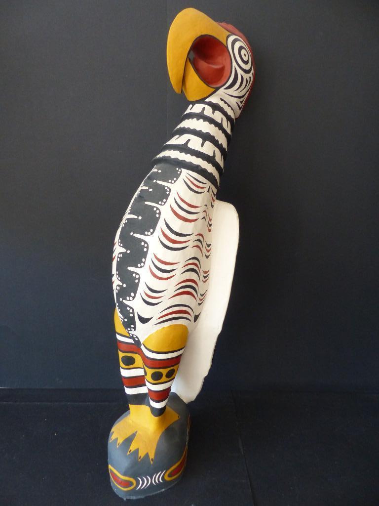 2 vogelbeelden uit papua nieuw guinea, Verzenden