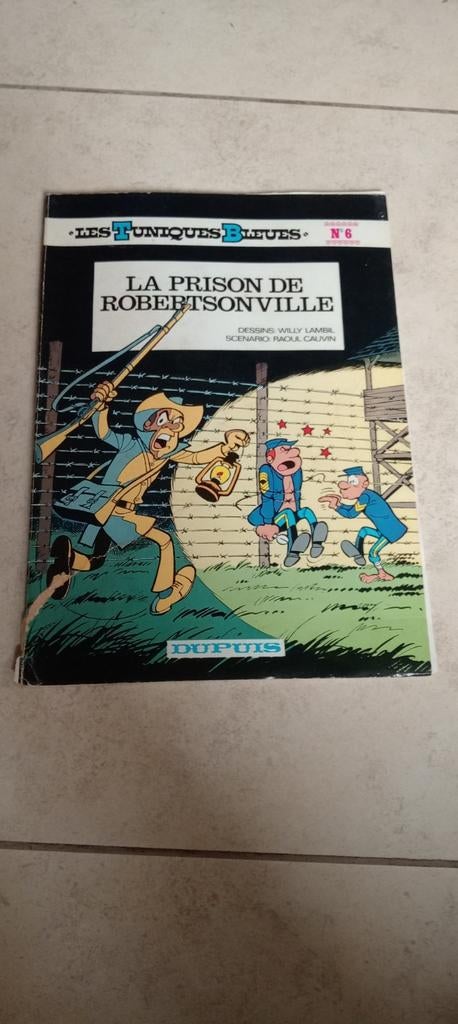 BD Bande dessinée Tuniques bleues Prison... n6 1975, Ophalen of Verzenden, Gelezen