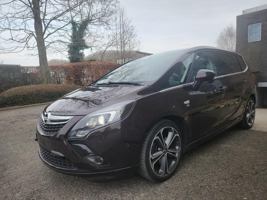 Opel zafira OPC/ full option/ 1 propriétaire/ carnet, Auto's, Leder, Bedrijf, Panoramadak, Onderhoudsboekje
