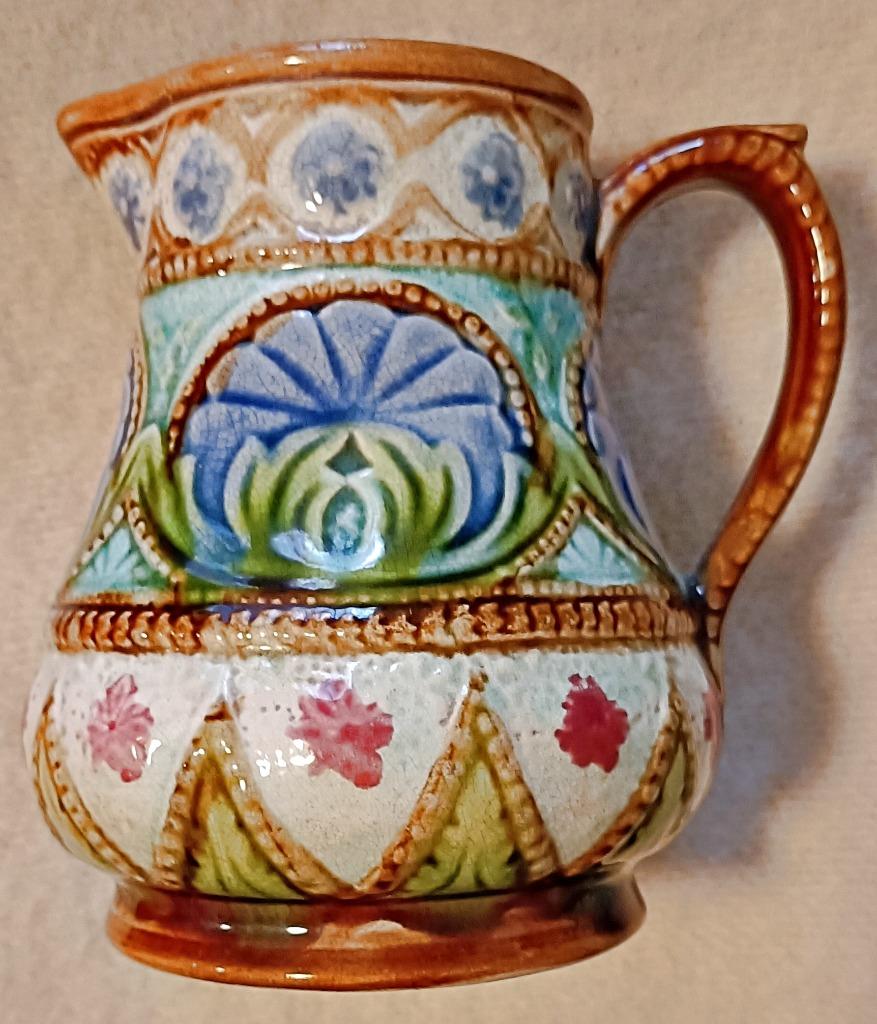 Pichet en faïence majolique, Faïencerie de Nimy (1789-1951), Enlèvement ou Envoi