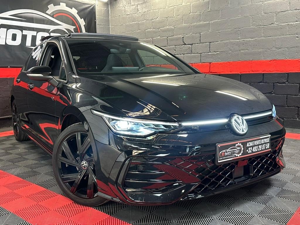 ** Vw golf 8 r-line volledig zwart/fabrieksgarantie**, Auto's, Stof, 1498 cc, 4 cilinders, Lichtsensor