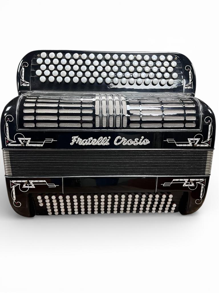 Fratelli Crosio 120 bas 4 korig DO3, Muziek en Instrumenten, Accordeons, Ophalen of Verzenden, Zo goed als nieuw, Met koffer