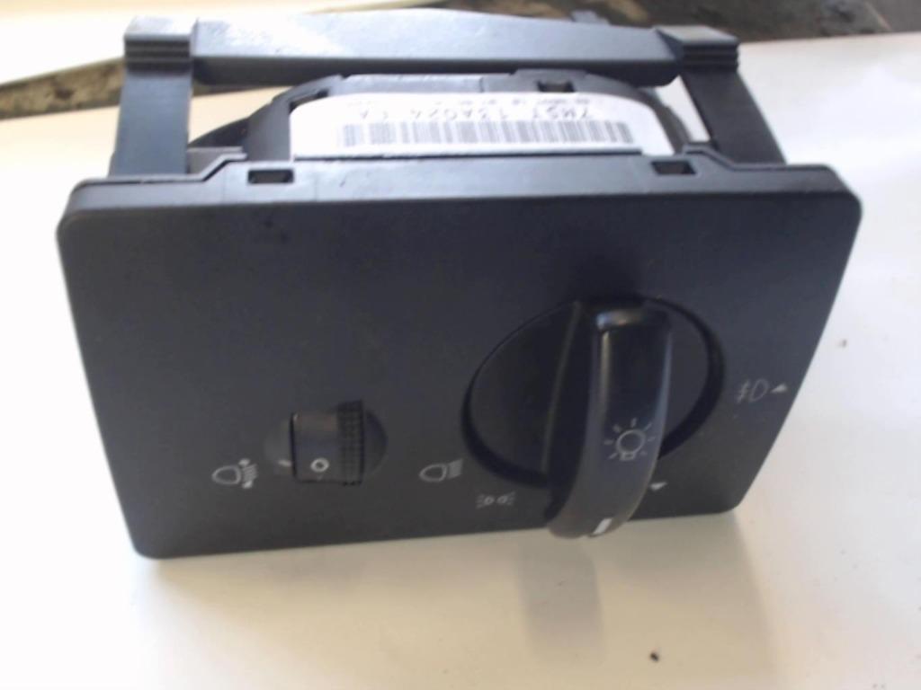 Commutateur interrupteur Ford Focus II 7m5t-13a024, Enlèvement ou Envoi, Utilisé, Ford