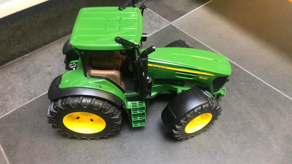 Bruder John Deere 7930, Ophalen, Gebruikt