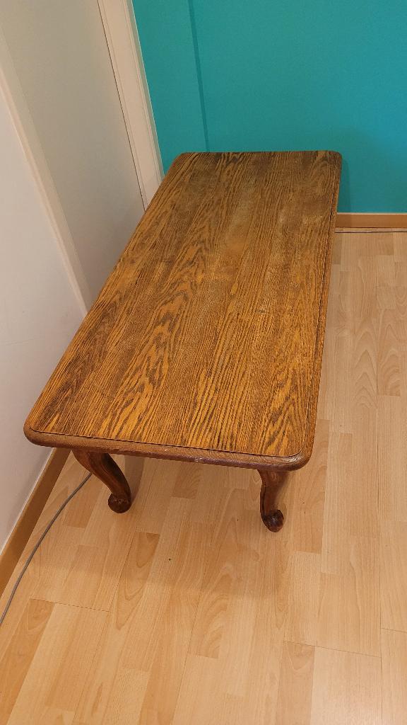 Table basse de salon en bois massif, Maison & Meubles, 100 à 150 cm, Moins de 50 cm, Enlèvement, Utilisé