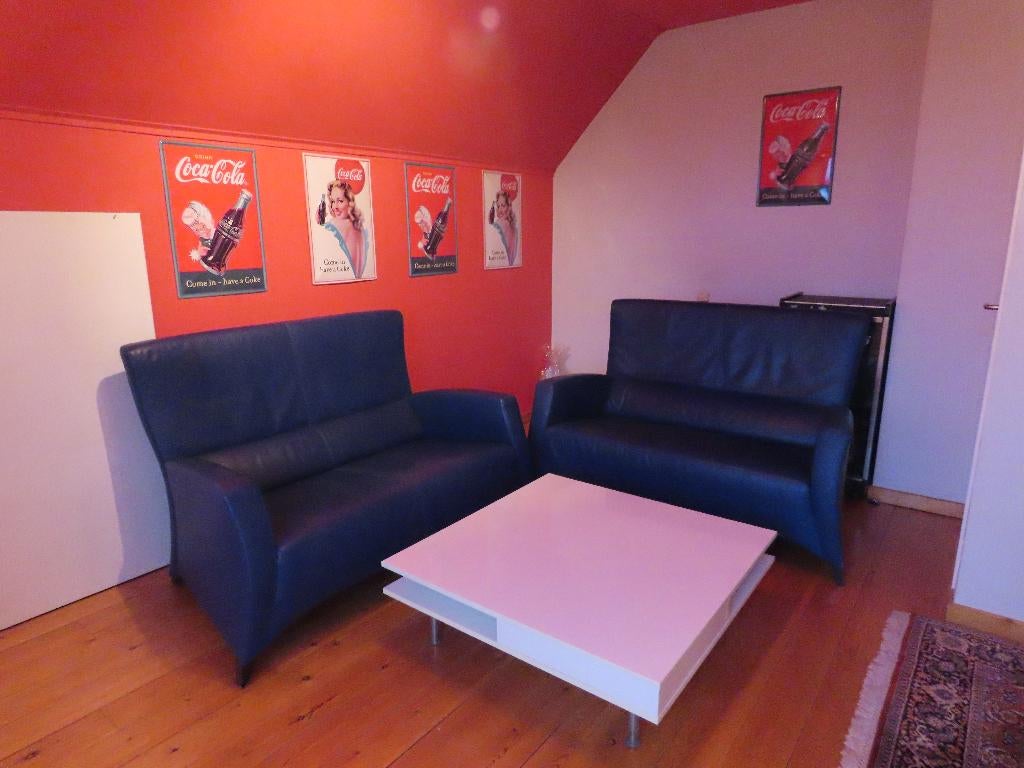 2 x DURLET zetels koningsblauw 140cm + witte salontafel, Moins de 75 cm, Klassiek, Moins de 150 cm, Banc droit