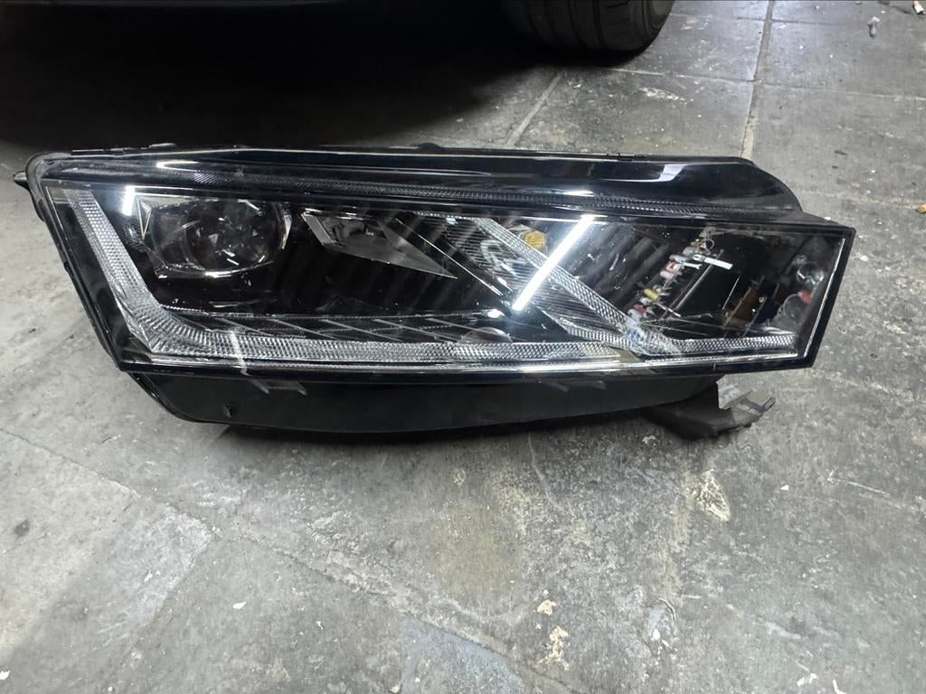 Phare skoda octavia, Autos : Pièces & Accessoires, Éclairage, Enlèvement ou Envoi, Skoda